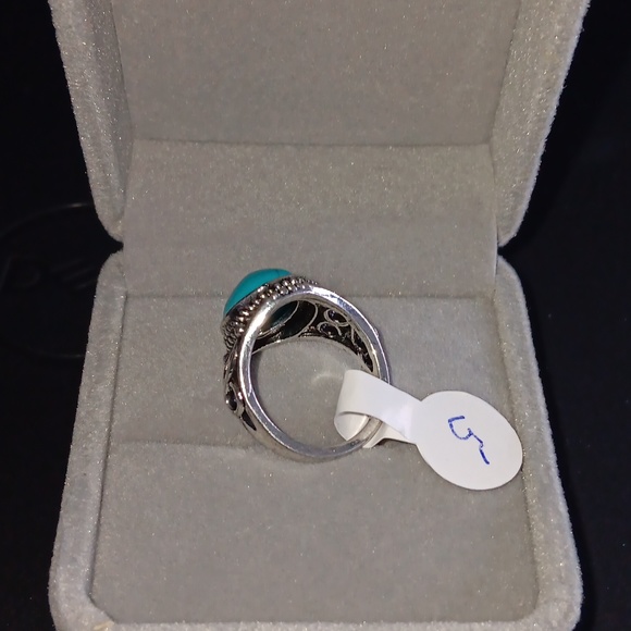 Turquoise and silver ring size 5 - Picture 2 of 2